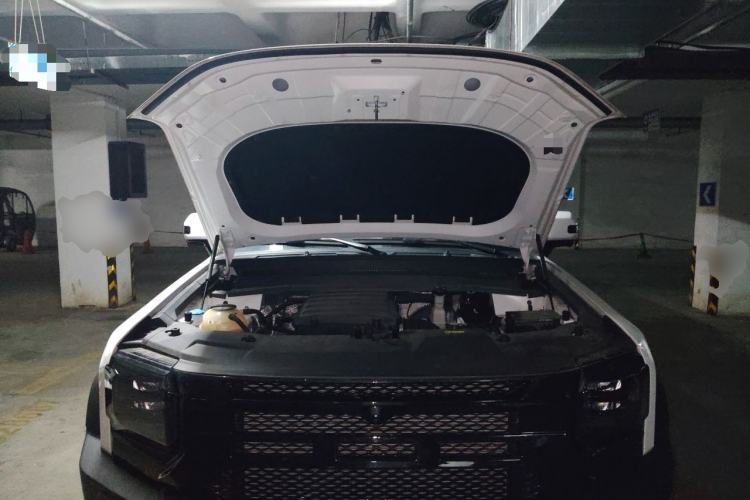Used JETOUR Traveler 2025 2.0TD DCT XWD Cross-country Engine Bay