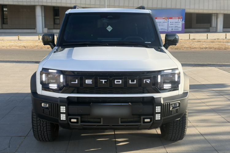Used JETOUR Traveler 2025 2.0T Automatic All-Wheel Drive 200 000 Yuan Commemorative Edition Exterior 1