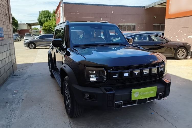 Used JETOUR Traveler 2026 Model 1.5TD Exploration+ Front Right 45 Deg