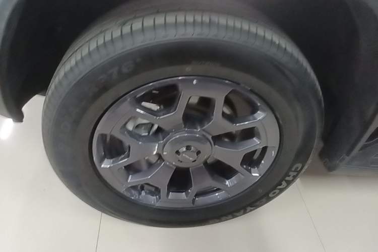 Used JETOUR Traveler 2026 Model 2.0TD XWD Cross-Country Left Front Wheel Hub