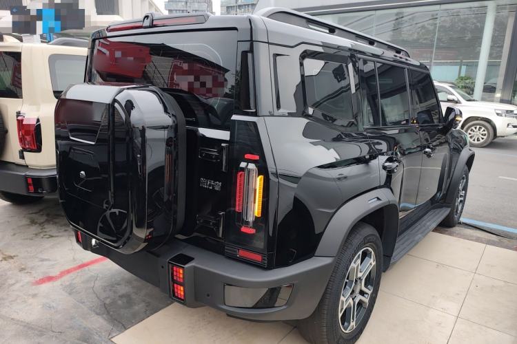 Used JETOUR Traveler 2026 Model 1.5TD Exploration+ Rear Right 45 Deg