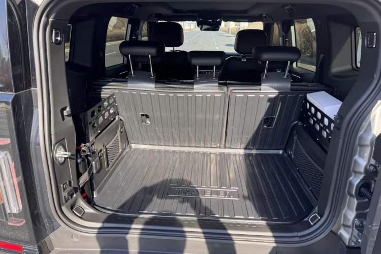 Used JETOUR Traveler 2026 Model 2.0TD XWD Discovery Trunk
