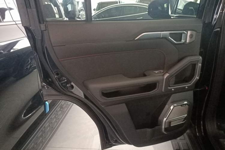 Used JETOUR Traveler C-DM 2024 C-DM 208KM Mountain & Wilderness Edition Left Rear Door Interior