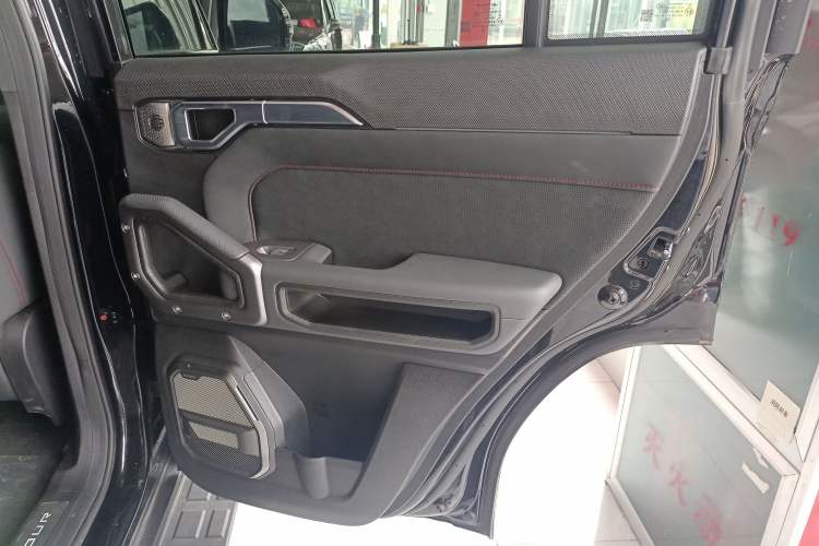 Used JETOUR Traveler C-DM 2024 C-DM 208KM Mountain & Wilderness Edition Right Rear Door Interior