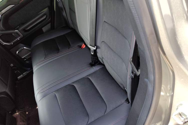Used JETOUR Traveler C-DM 2024 C-DM 208KM Mountain & Wilderness Edition Interior 4