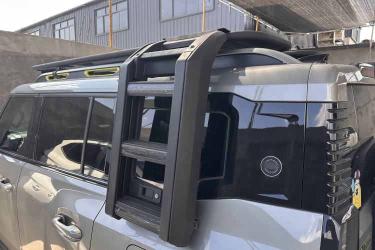Used JETOUR Traveler C-DM 2024 C-DM 208KM Mountain & Wilderness Edition Interior 10