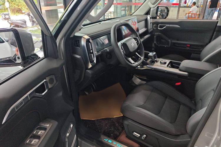 Used JETOUR Traveler C-DM 2024 C-DM 129KM Linye Edition Interior 2