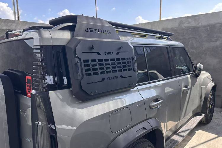 Used JETOUR Traveler C-DM 2024 C-DM 208KM Mountain & Wilderness Edition Interior 9