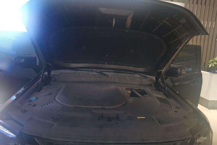Used JETOUR Traveler C-DM 2024 C-DM 208KM Mountain & Wilderness Edition Engine Bay