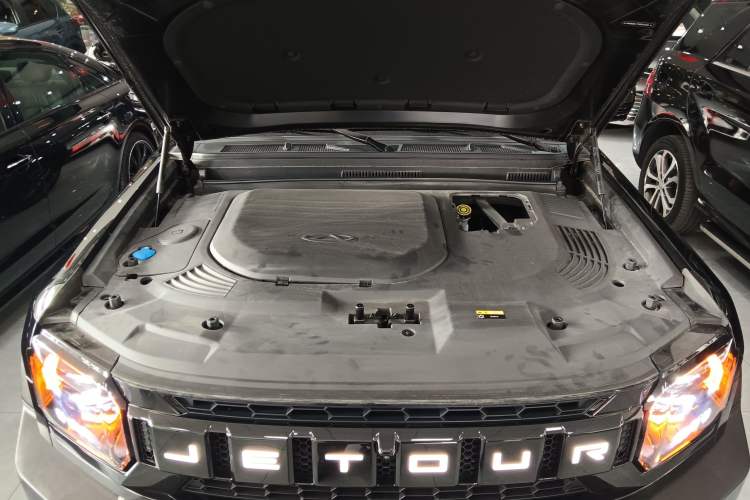Used JETOUR Traveler C-DM 2024 C-DM 129KM Linye Edition Engine Bay