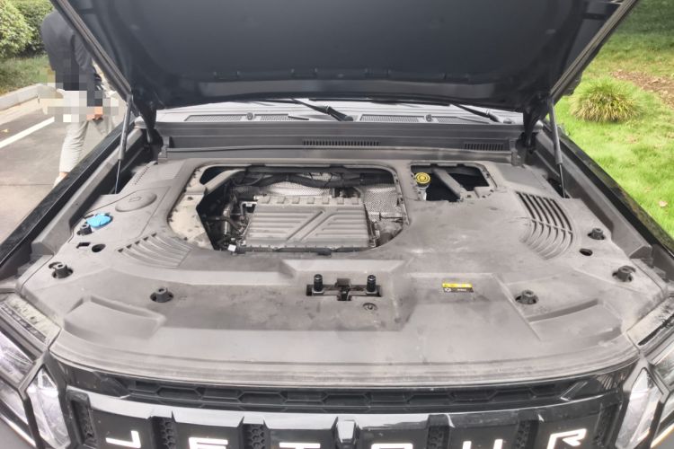 Used JETOUR Traveler C-DM 2024 C-DM 208KM Mountain & Wilderness Edition Engine Bay