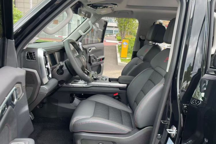 Used JETOUR Traveler C-DM 2024 C-DM 129KM Linye Edition Interior 1