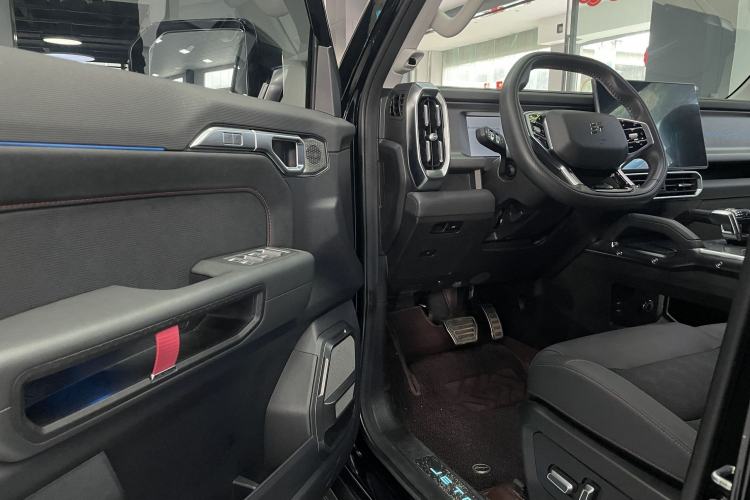 Used JETOUR Traveler C-DM 2024 C-DM 129KM Linye Edition Interior 2