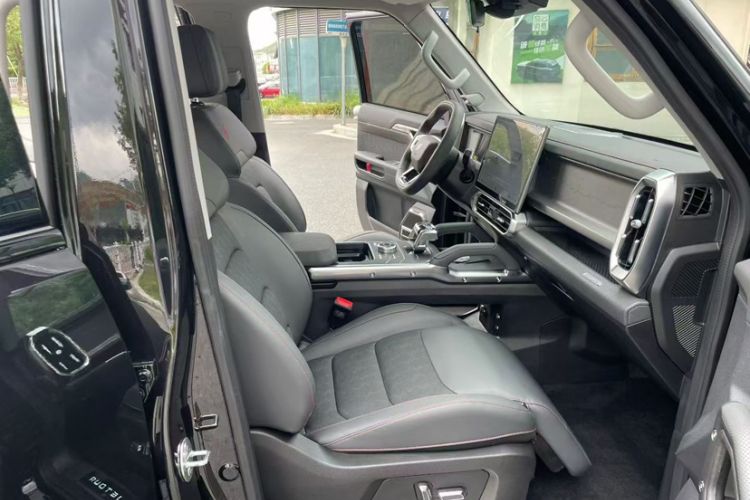 Used JETOUR Traveler C-DM 2024 C-DM 129KM Linye Edition Interior 3