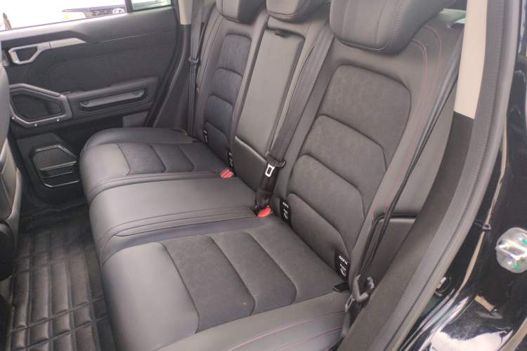 Used JETOUR Traveler C-DM 2024 C-DM 129KM Wilderness Edition Interior 4
