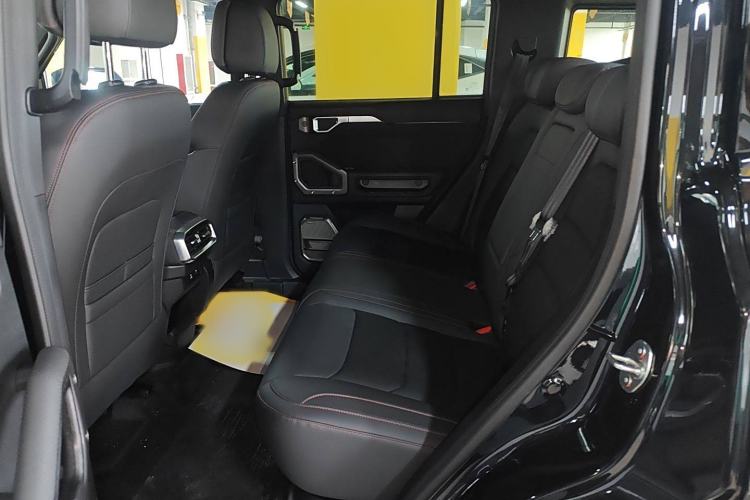 Used JETOUR Traveler C-DM 2024 C-DM 208KM Mountain & Wilderness Edition Interior 4