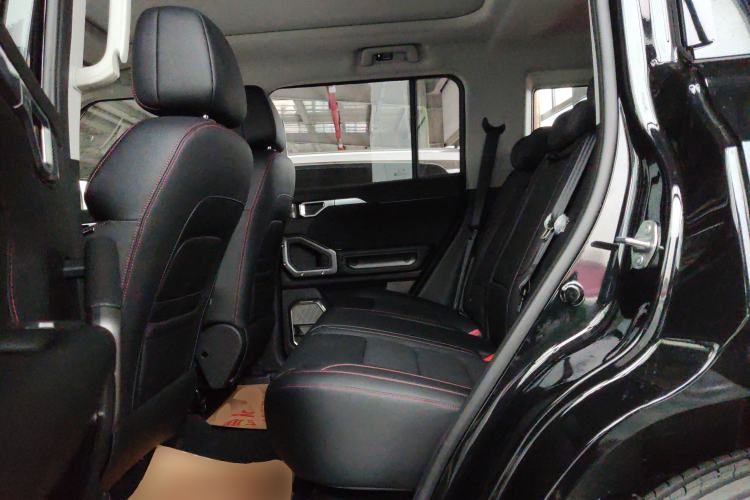 Used JETOUR Traveler C-DM 2024 C-DM 129KM Linye Edition Interior 4