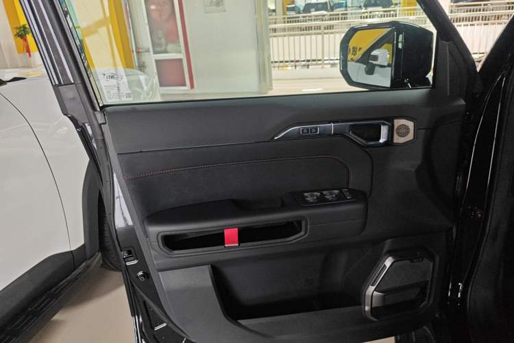 Used JETOUR Traveler C-DM 2024 C-DM 208KM Mountain & Wilderness Edition Interior 7