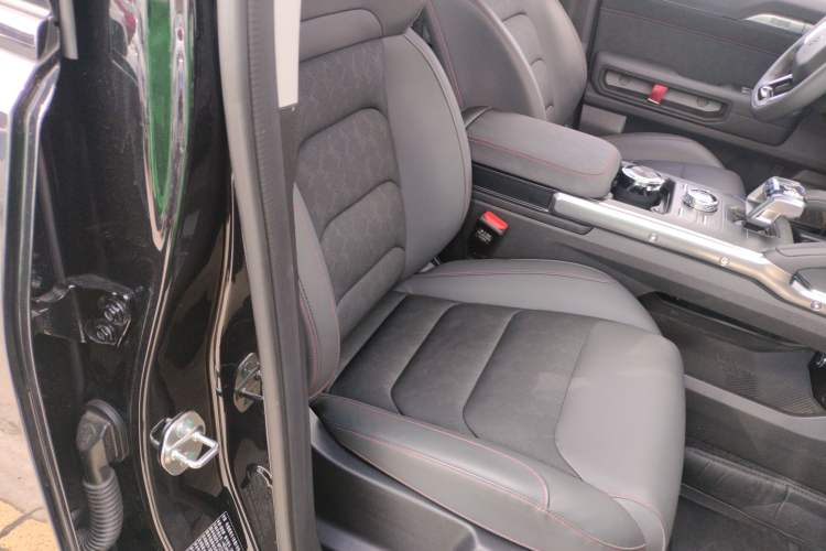 Used JETOUR Traveler C-DM 2024 C-DM 129KM Wilderness Edition Right Front Seat