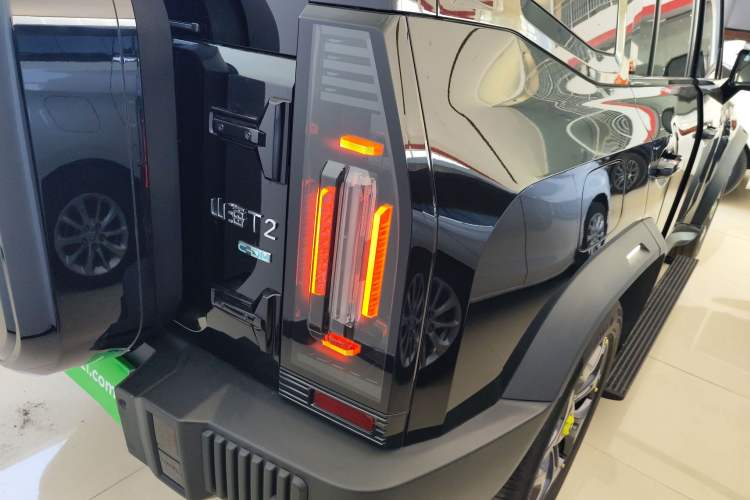 Used JETOUR Traveler C-DM 2024 C-DM 208KM Mountain & Wilderness Edition Right Rear Taillight