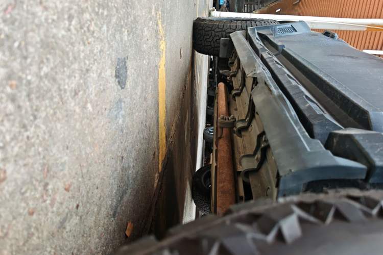 Used JETOUR Traveler C-DM 2024 C-DM 208KM Mountain & Wilderness Edition Right Side Sill