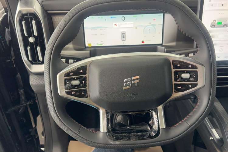 Used JETOUR Traveler C-DM 2024 C-DM 129KM Linye Edition Steering Wheel
