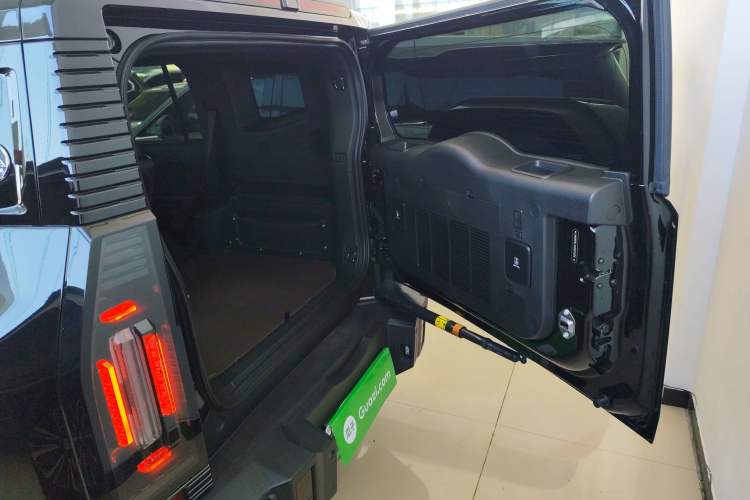 Used JETOUR Traveler C-DM 2024 C-DM 208KM Mountain & Wilderness Edition Trunk