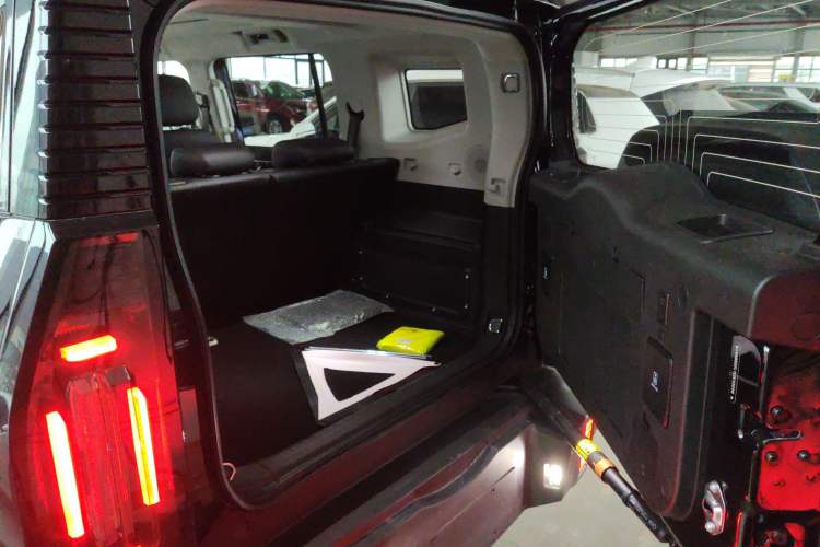Used JETOUR Traveler C-DM 2024 C-DM 129KM Linye Edition Trunk