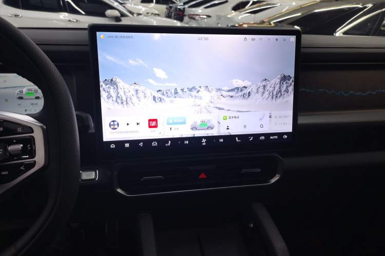 Used JETOUR Traveler C-DM 2024 C-DM 129KM Linye Edition Audio And AC Panel