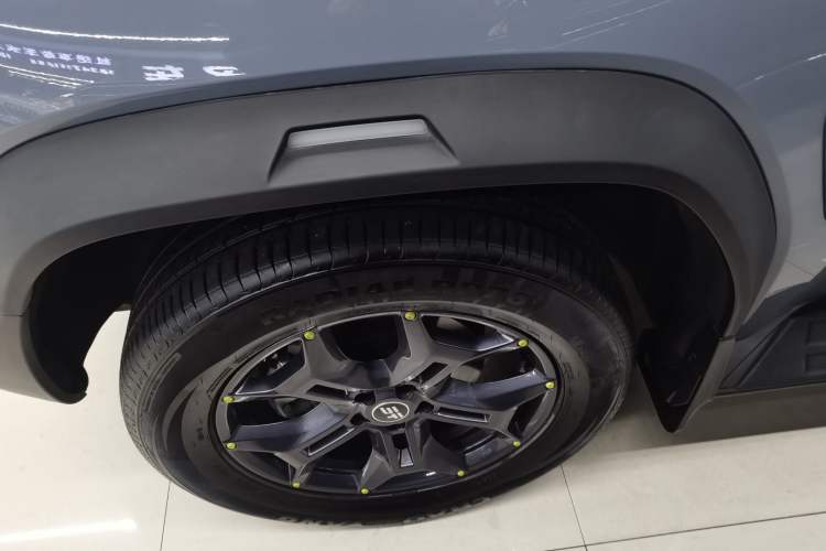 Used JETOUR Traveler C-DM 2024 C-DM 129KM Linye Edition Left Front Wheel Hub