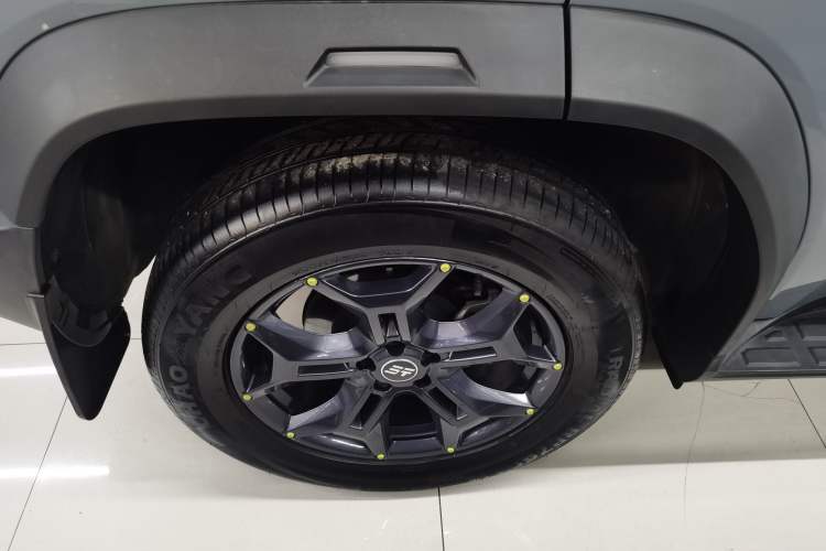 Used JETOUR Traveler C-DM 2024 C-DM 129KM Linye Edition Right Rear Wheel Hub