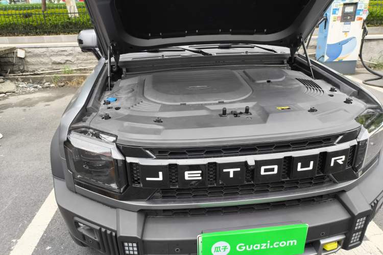 Used JETOUR Traveler C-DM 2024 C-DM 208KM Mountain & Wilderness Edition Engine Bay Right