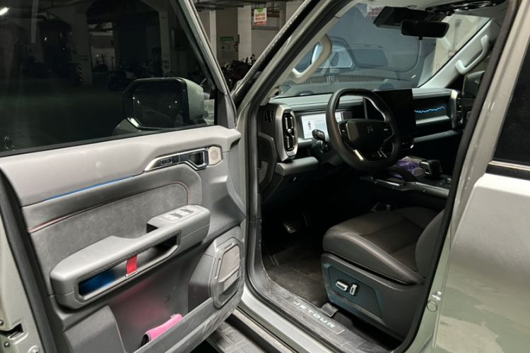 Used JETOUR Traveler C-DM 2024 C-DM 129KM Linye Edition Interior 1