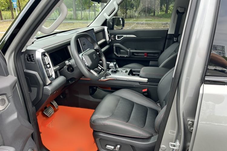 Used JETOUR Traveler C-DM 2024 C-DM 129KM Linye Edition Interior 4