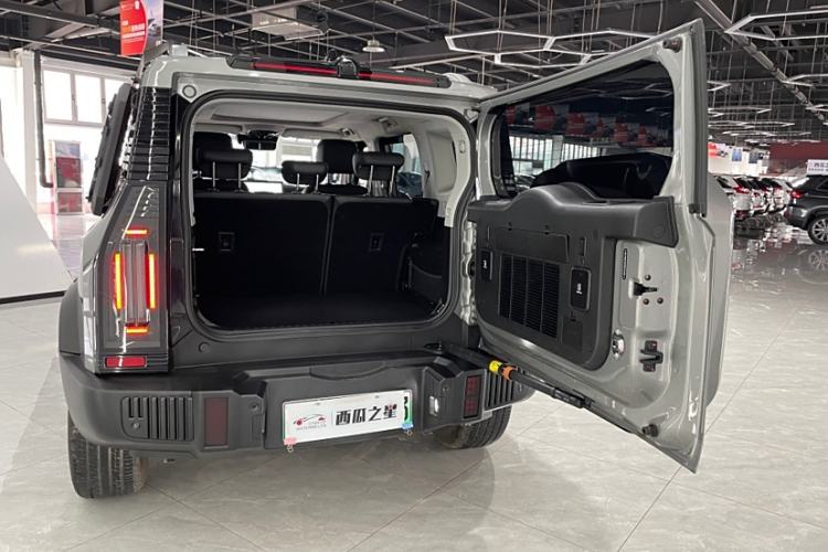 Used JETOUR Traveler C-DM 2024 C-DM 129KM Linye Edition Interior 4