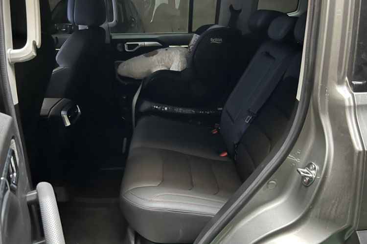 Used JETOUR Traveler C-DM 2024 C-DM 129KM Linye Edition Interior 6