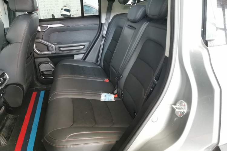 Used JETOUR Traveler C-DM 2024 C-DM 129KM Wilderness Edition Left Rear Seat