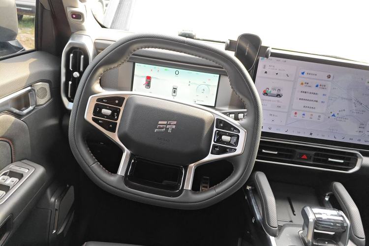 Used JETOUR Traveler C-DM 2024 C-DM 129KM Linye Edition Steering Wheel