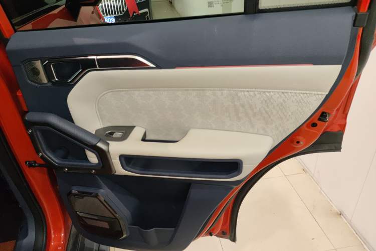 Used JETOUR Traveler C-DM 2024 C-DM 208KM Mountain & Wilderness Edition Right Rear Door Interior
