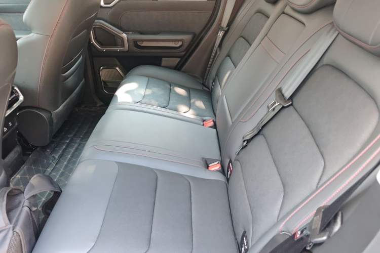 Used JETOUR Traveler C-DM 2024 C-DM 206KM Four-Wheel Drive Wilderness Edition Interior 4