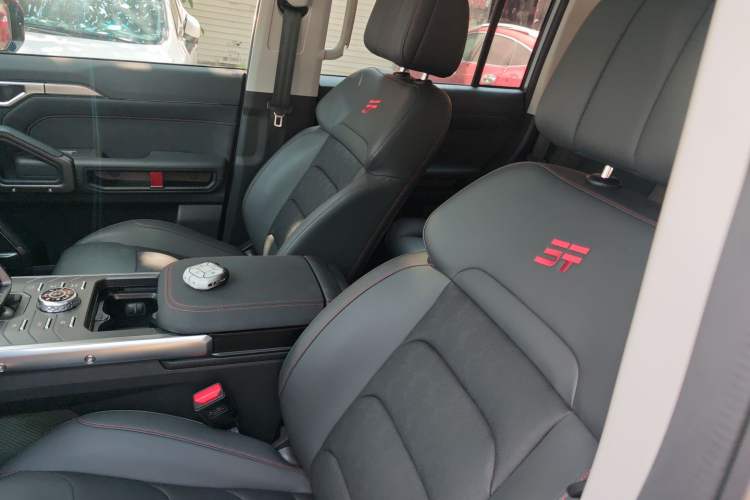 Used JETOUR Traveler C-DM 2024 C-DM 206KM Four-Wheel Drive Wilderness Edition Left Front Seat