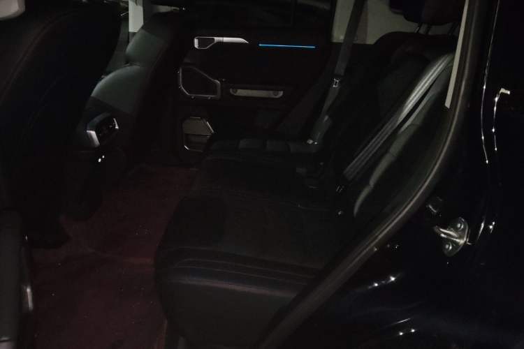 Used JETOUR Traveler C-DM 2025 120km Discovery Extended Version 7 Seats Left Rear Seat