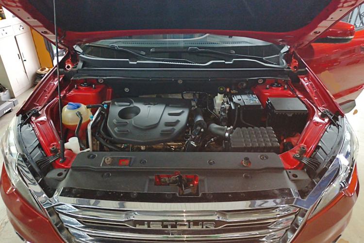 Used JETOUR X70 2018 1.5T Automatic YueXing Edition Engine Bay