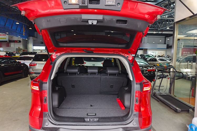 Used JETOUR X70 2018 1.5T Automatic YueXing Edition Trunk