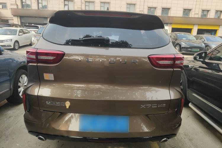 Used JETOUR X70 2020 1.5T DCT Yuexing Edition 6 Seats Rear