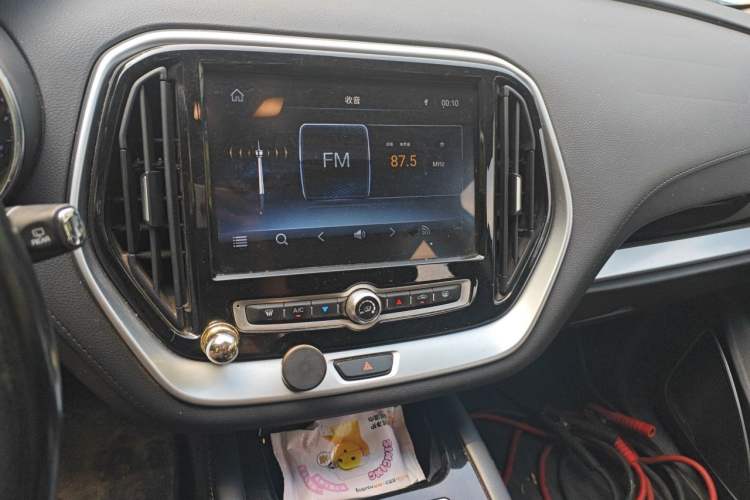 Used JETOUR X70 2018 1.5T Manual Enjoyment Edition Audio And AC Panel