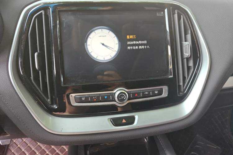 Used JETOUR X70 2018 1.5T Manual Enjoyment Edition Audio And AC Panel
