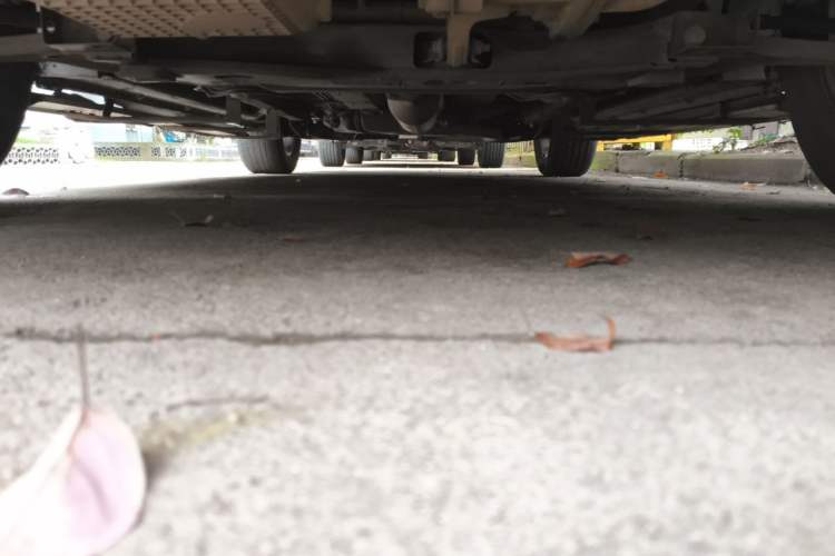 Used JETOUR X70 2018 1.5T Manual Comfort Edition Chassis Front