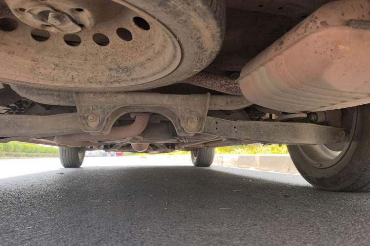 Used JETOUR X70 2018 1.5T Manual Jingxing Edition Chassis Rear