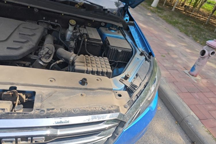 Used JETOUR X70 2018 1.5T Manual Enjoyment Edition Engine Bay Left